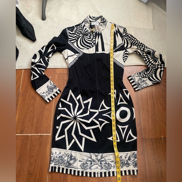 Vintage Versace Versus zip-front mod print dress - Picture 13 of 14